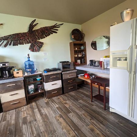 Willow Grove B&B Inn Horsefly エクステリア 写真